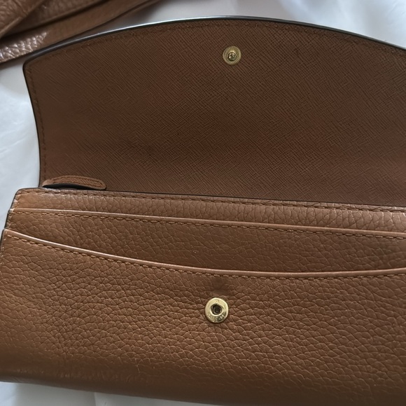 Michael Kors wallet - Picture 4 of 12
